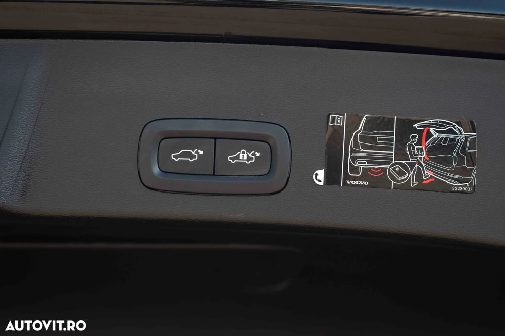 Volvo XC 40 T4 Recharge DKG Inscription - 13