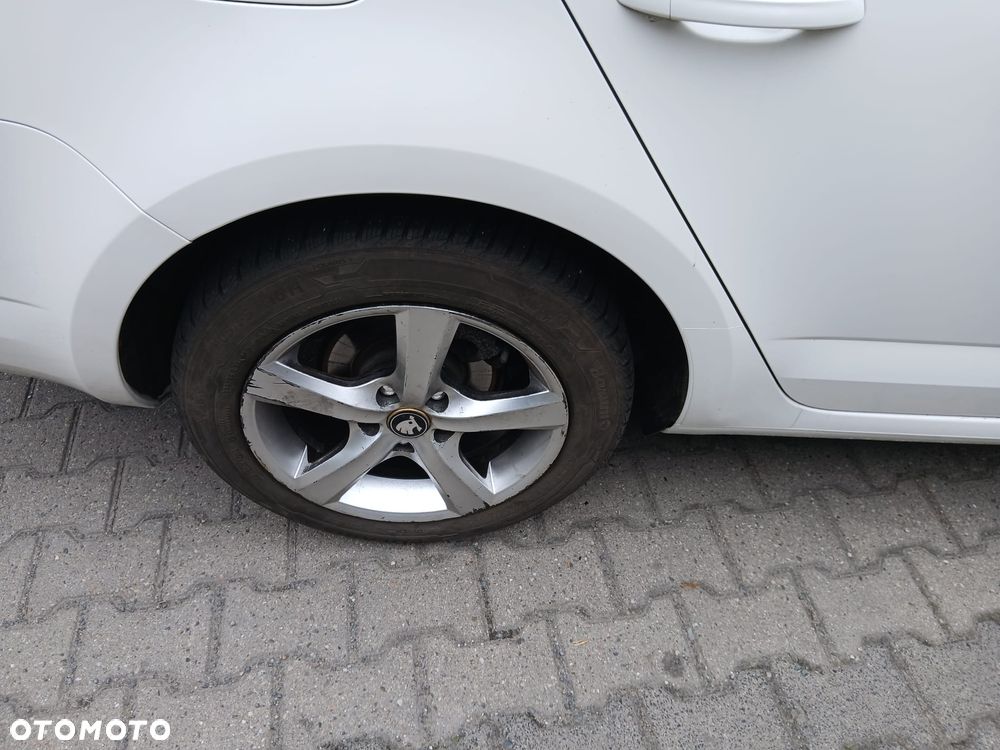 Skoda Octavia 1.6 TDI Solution - 21