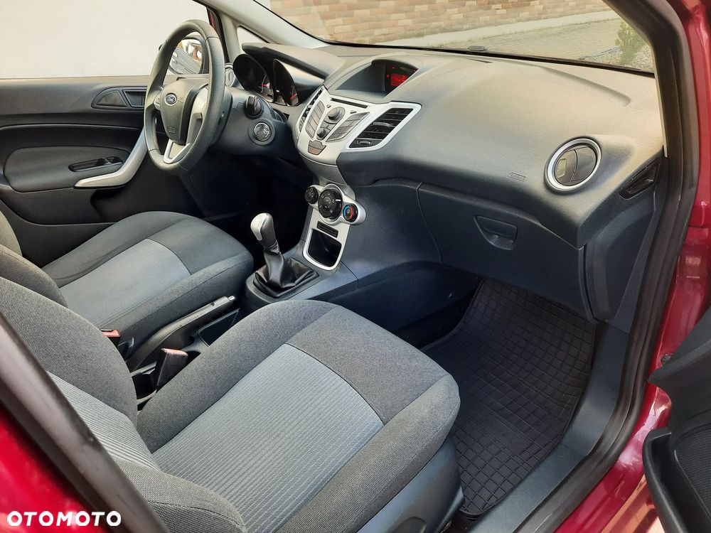 Ford Fiesta 1.25 Viva - 18