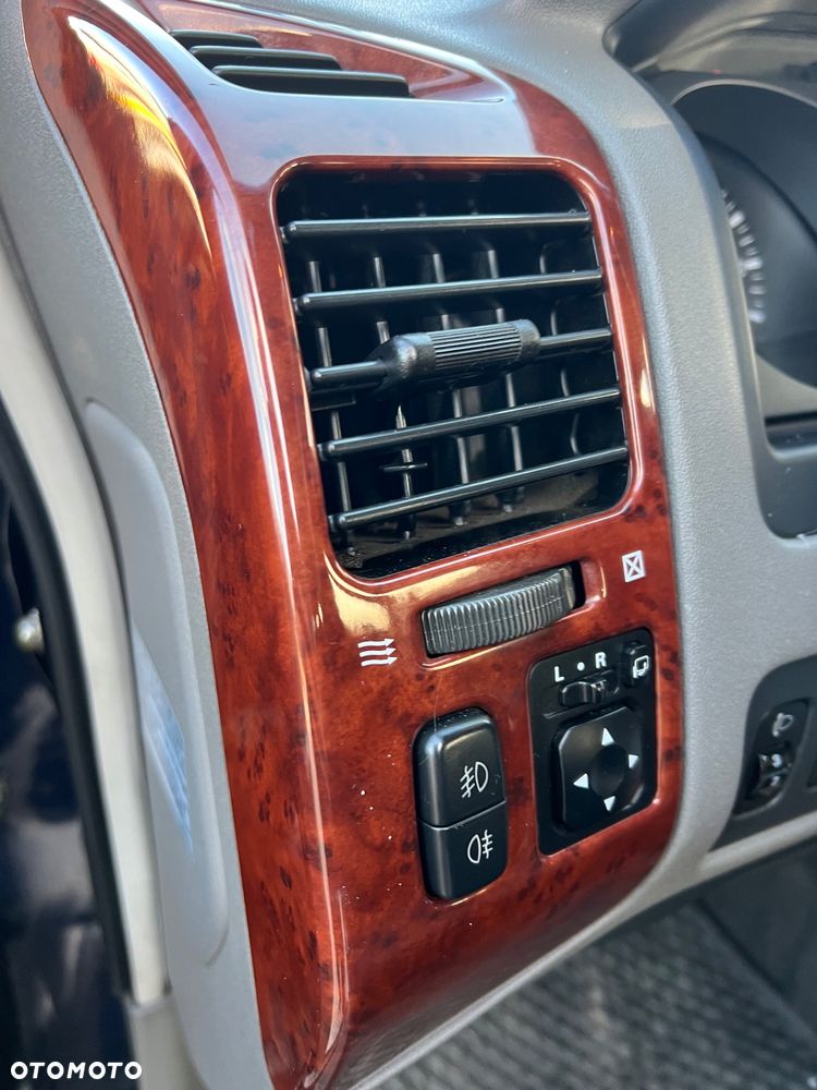 Mitsubishi Pajero 3.2 DI-D Automatik Liberty - 19