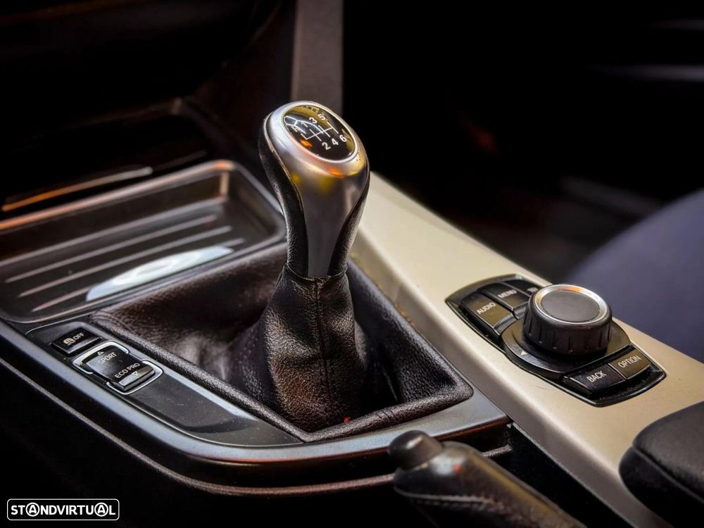 BMW 320 d - 31