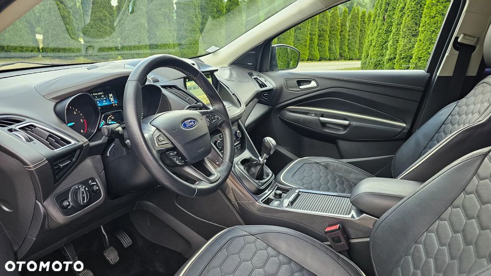 Ford Kuga 2.0 TDCi 2x4 Vignale - 9