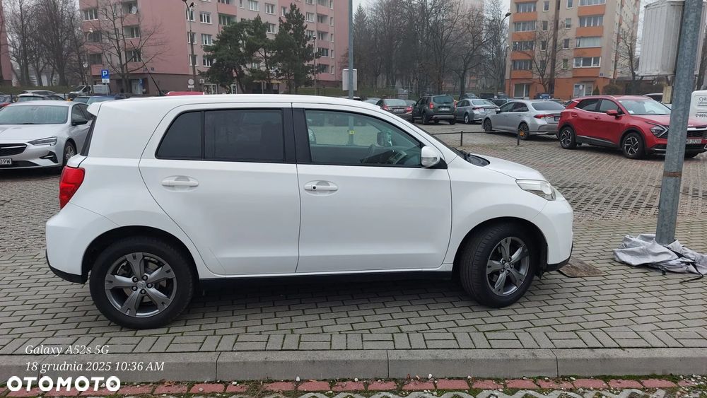 Toyota Urban Cruiser 1.4 D-4D 4x4 Life - 4