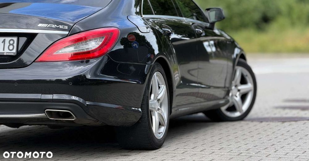 Mercedes-Benz CLS - 9