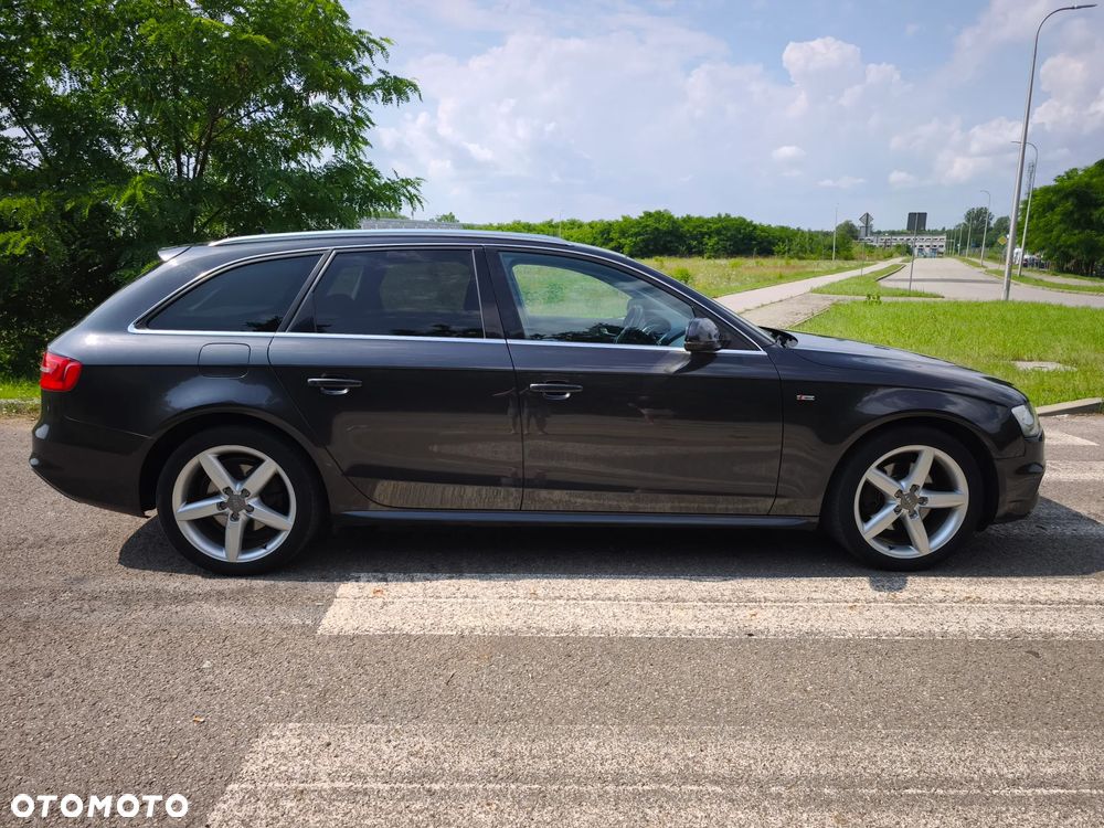 Audi A4 Avant 2.0 TDI DPF clean diesel multitronic S line Sportpaket - 3