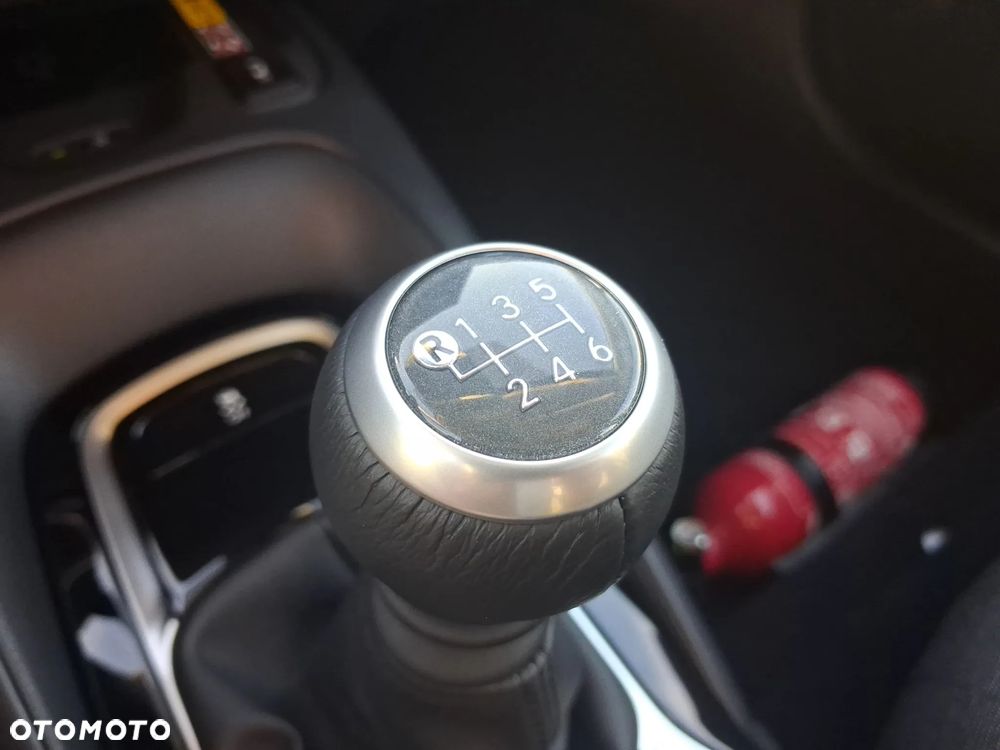 Toyota Corolla 1.5 Comfort - 23