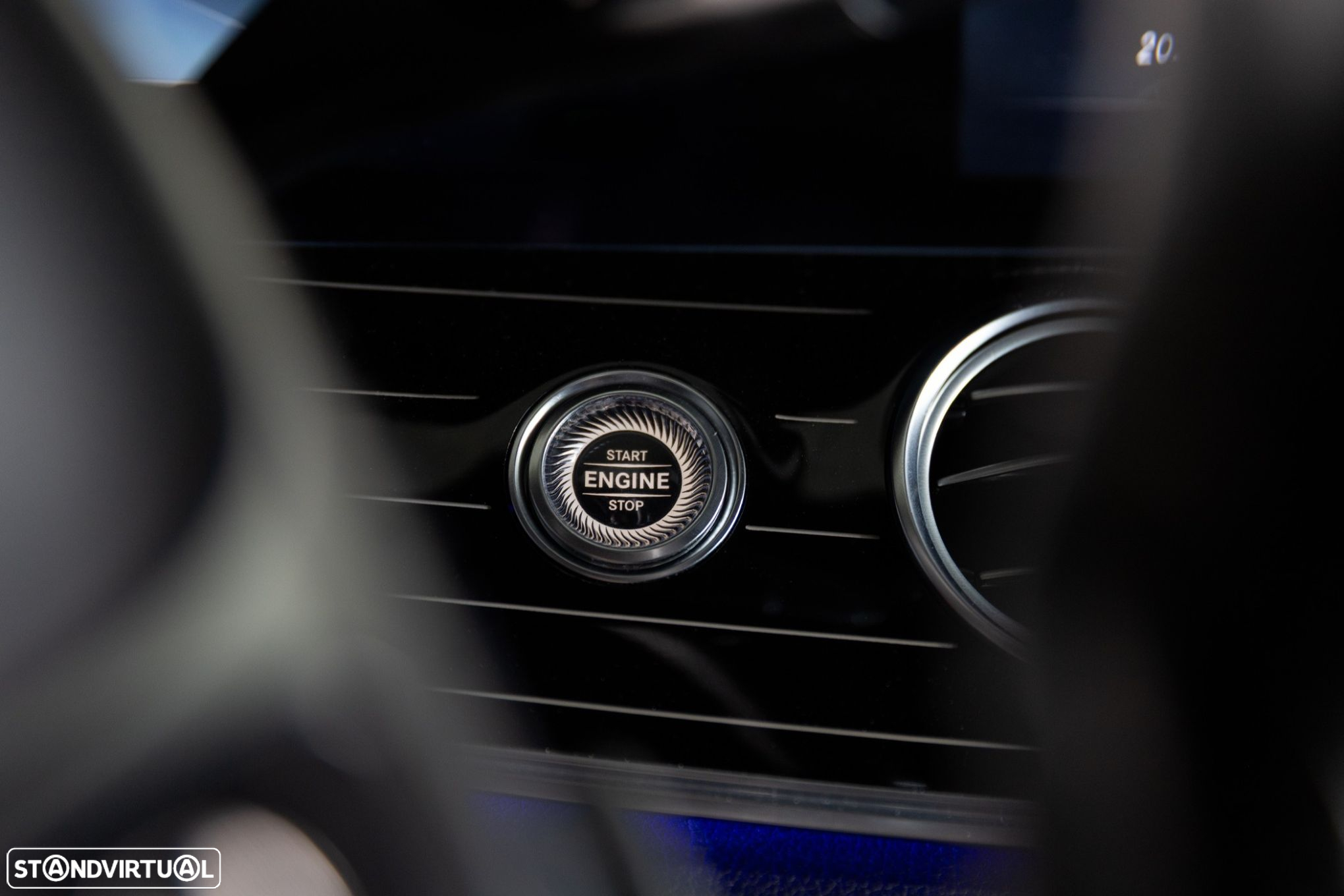 Mercedes-Benz E 220 d AMG Line - 18