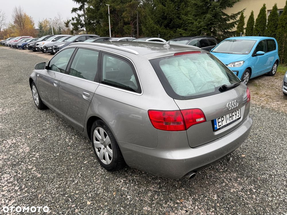 Audi A6 Avant 2.4 - 15