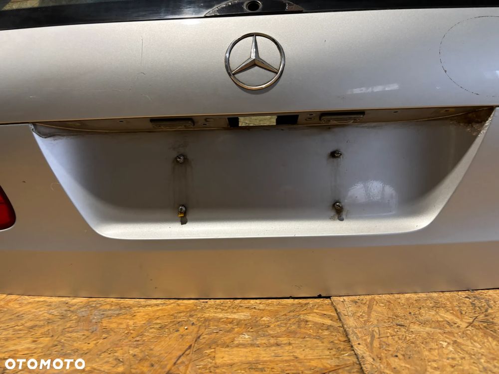 Mercedes-Benz W211 Klapa Bagażnika Kombi - 3