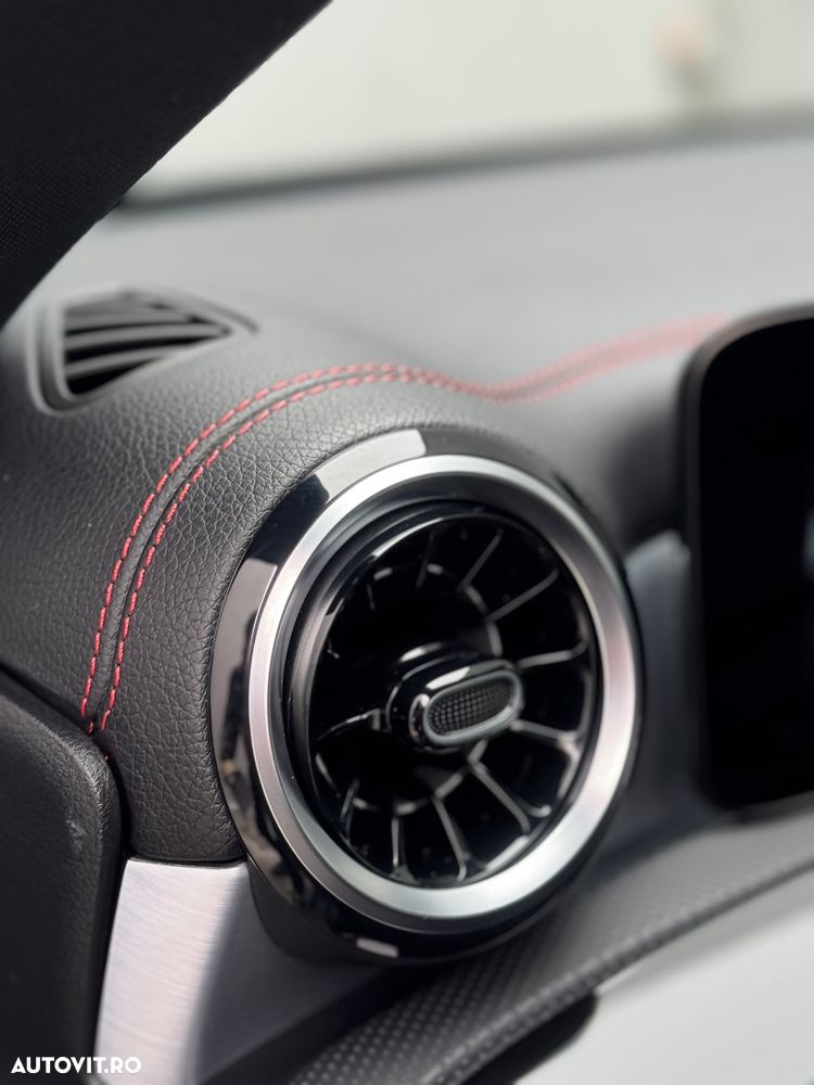 Mercedes-Benz CLA - 30