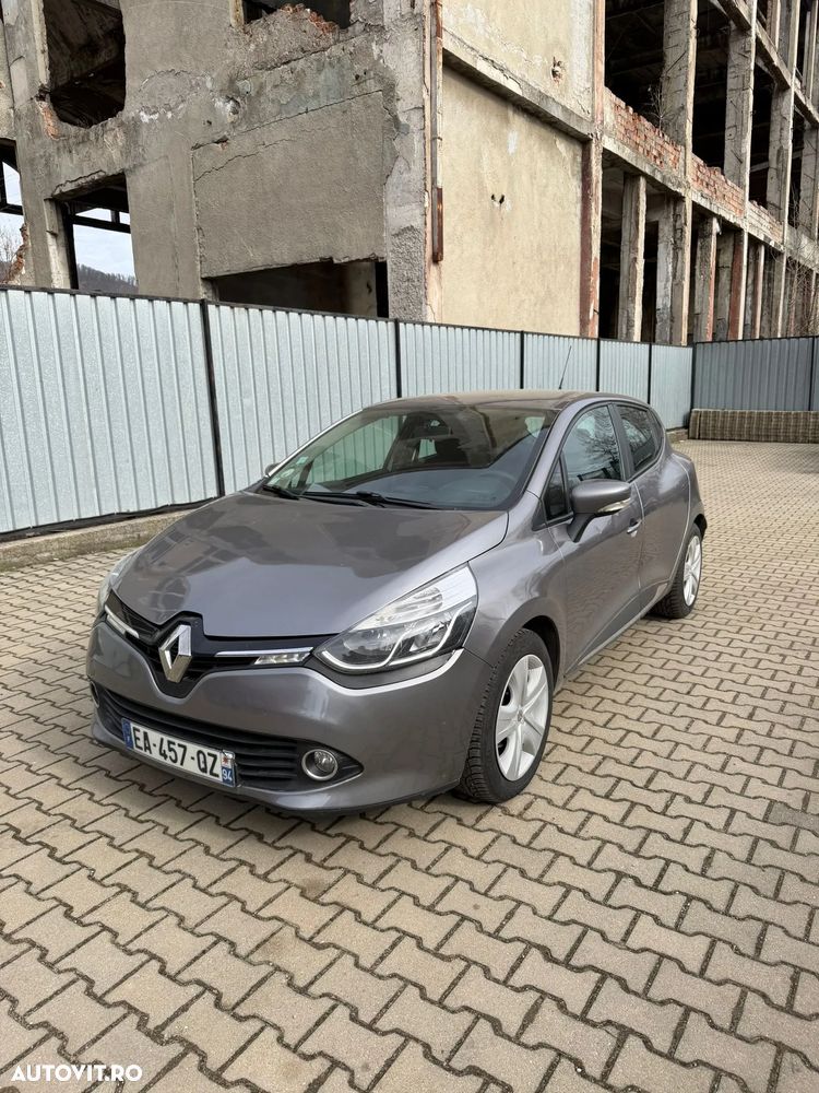 Renault Clio - 2