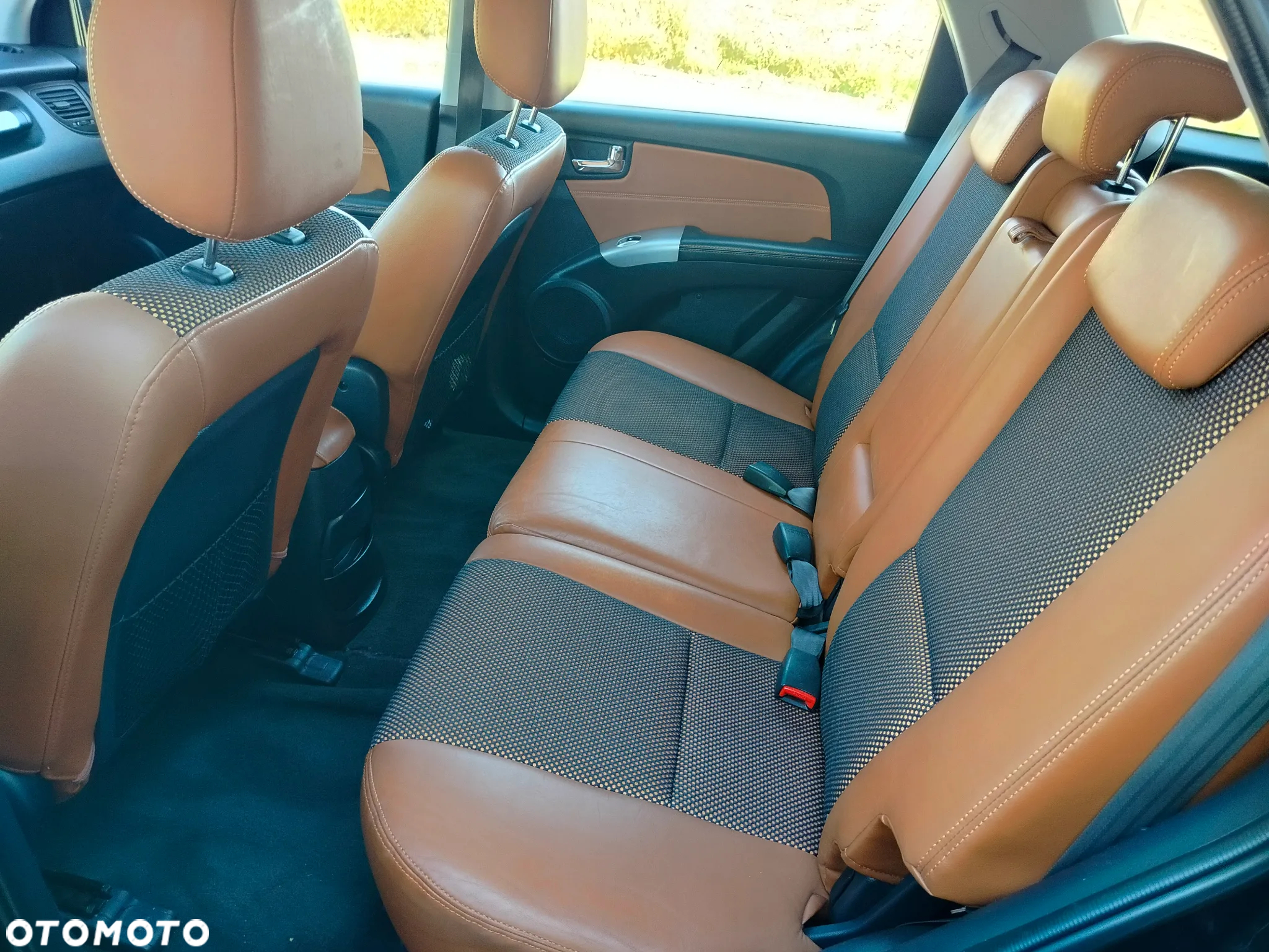 Kia Sportage - 11