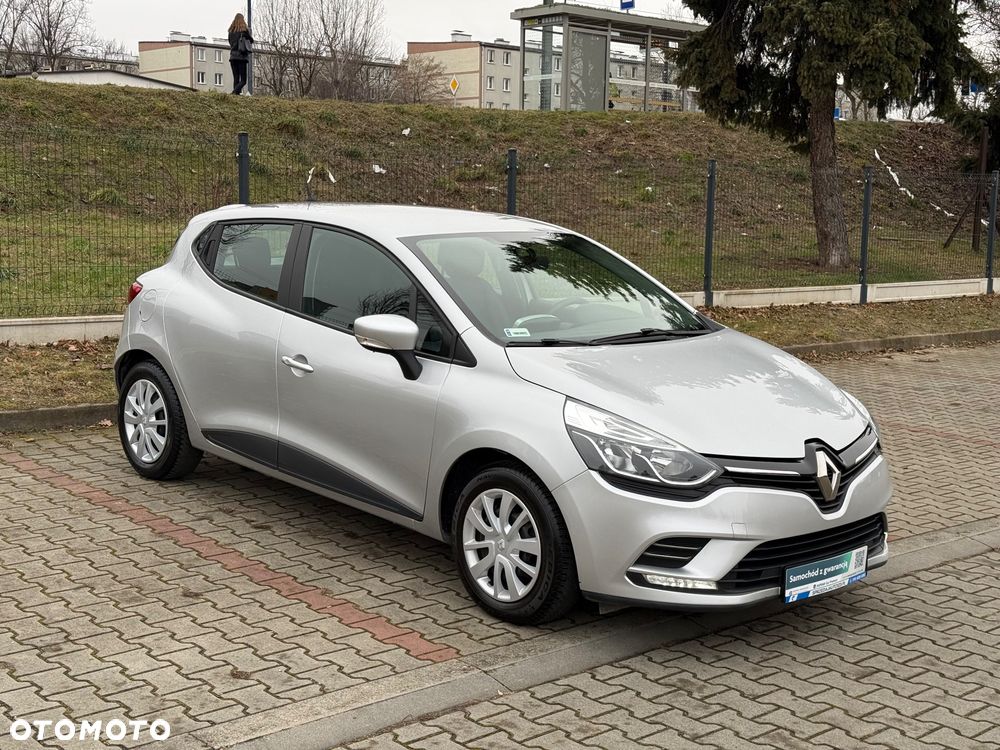 Renault Clio 1.2 16V Alize - 31