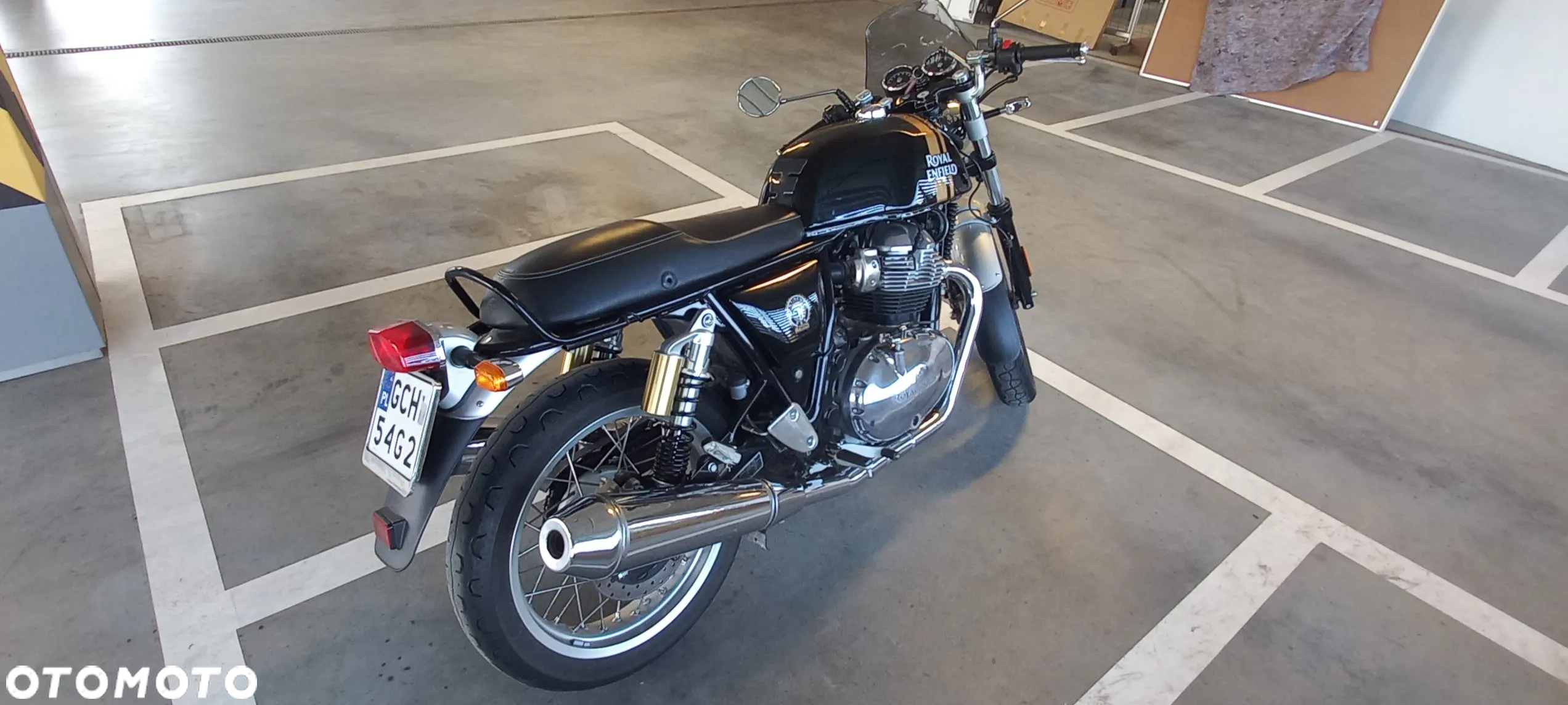 Royal Enfield Continental - 6