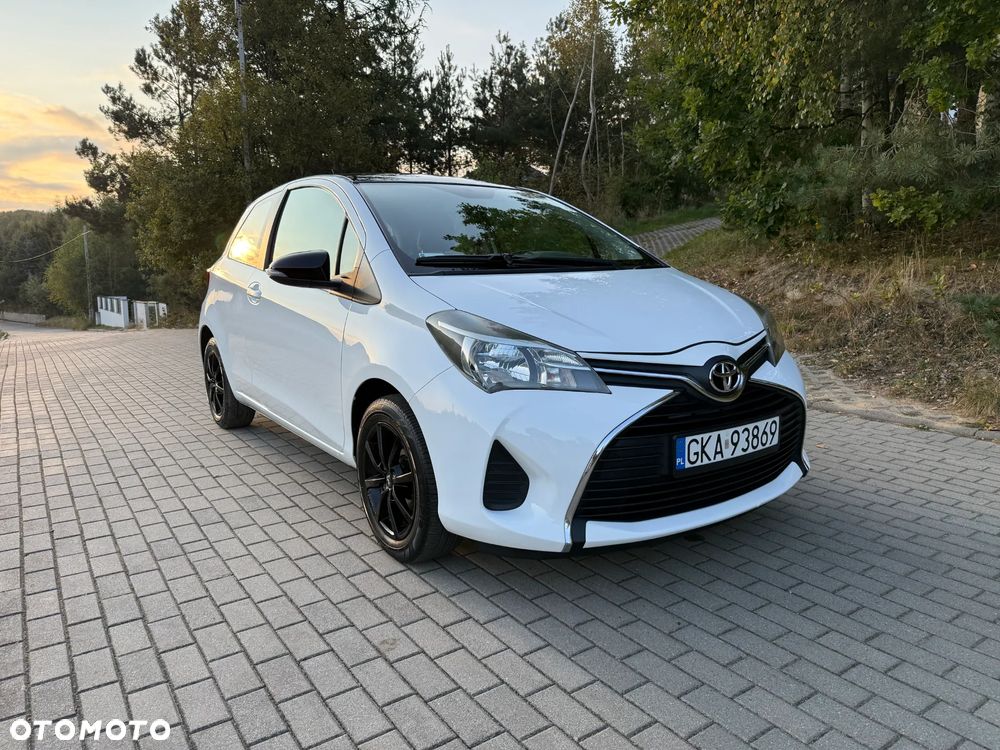 Toyota Yaris 1.0 Premium EU6 - 1