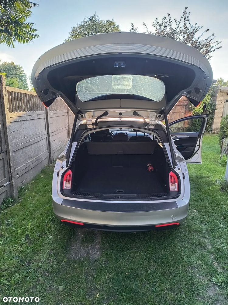 Opel Insignia 2.0 CDTI - 7