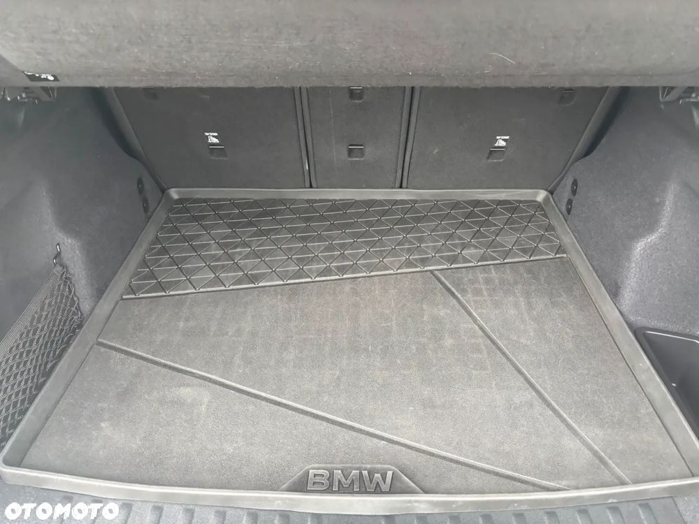 BMW X1 - 23