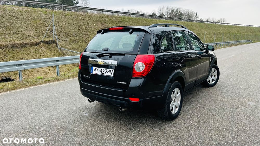 Chevrolet Captiva - 9