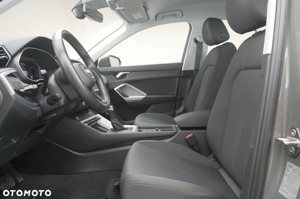 Audi Q3 2.0 TDI S tronic - 12