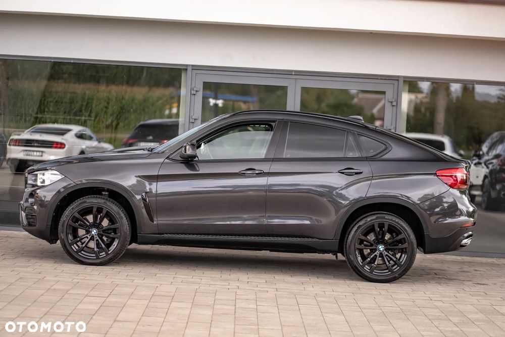 BMW X6 xDrive40d - 18