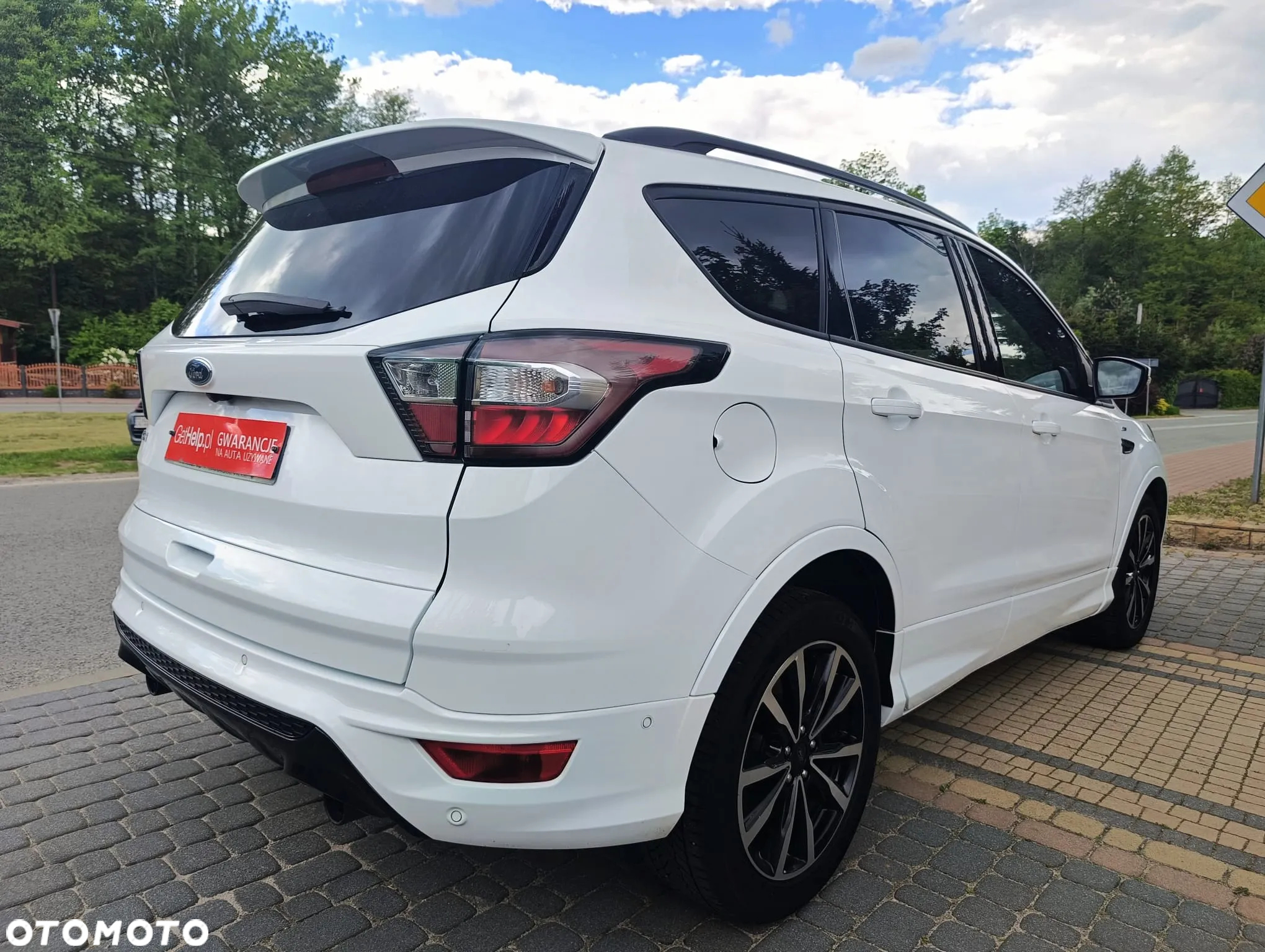 Ford Kuga 2.0 TDCi 2x4 Titanium - 28