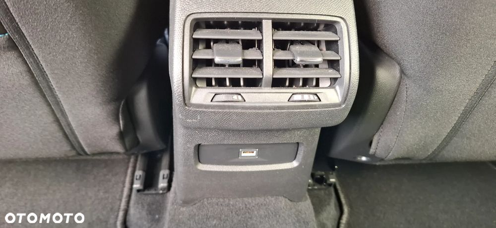 Citroën C4 PureTech 130 Stop&Start PLUS - 18