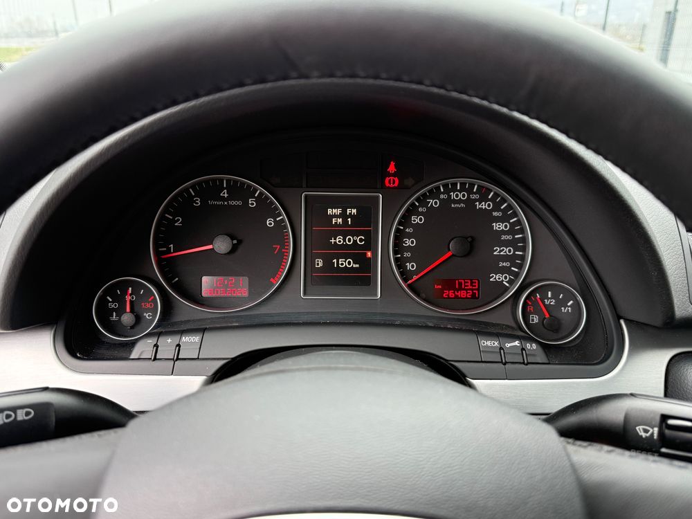 Audi A4 Avant 1.8T - 32