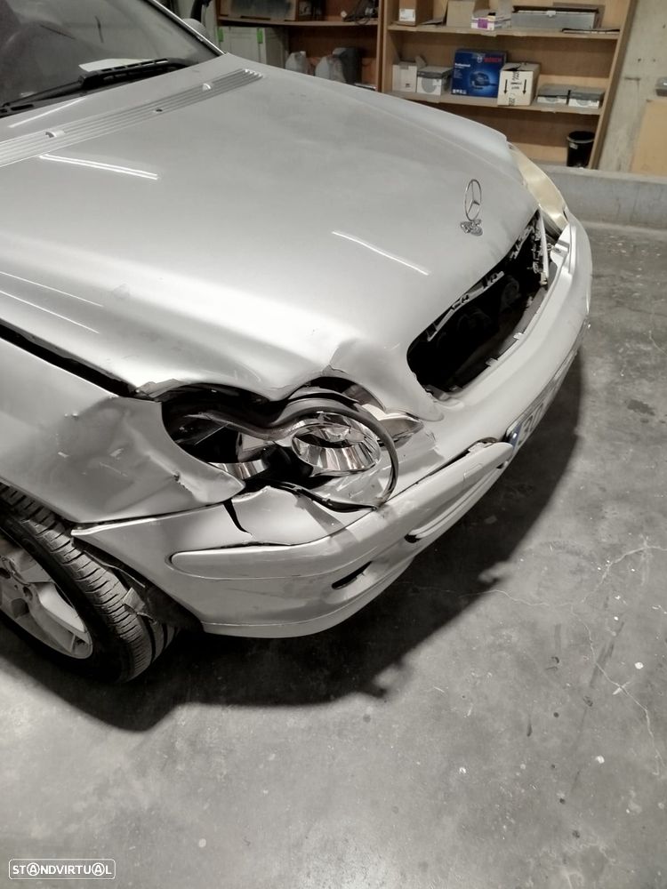 Mercedes-Benz C 32 AMG Standard - 1