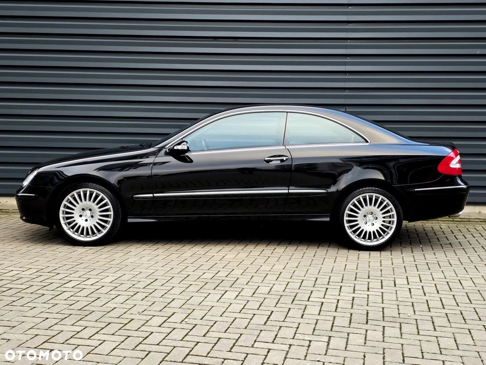 Mercedes-Benz CLK - 2