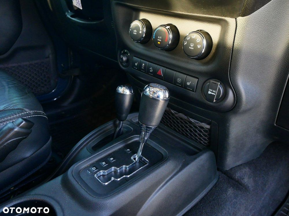 Jeep Wrangler 3.6 Unlim X - 20