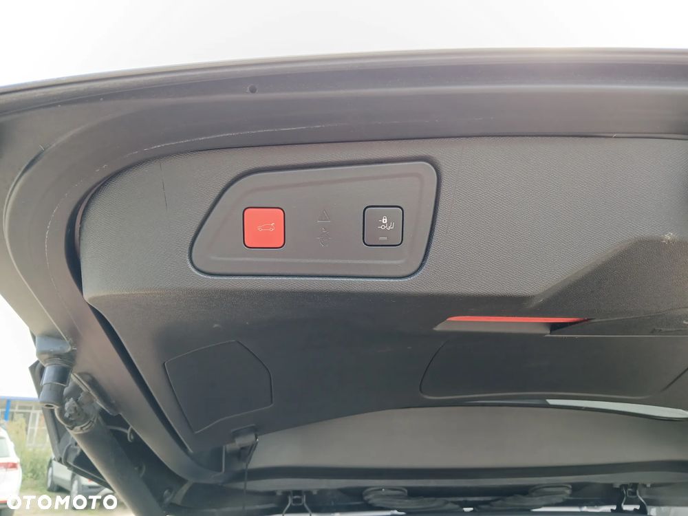 Citroën C5 Aircross 1.6 PureTech Shine EAT8 - 19