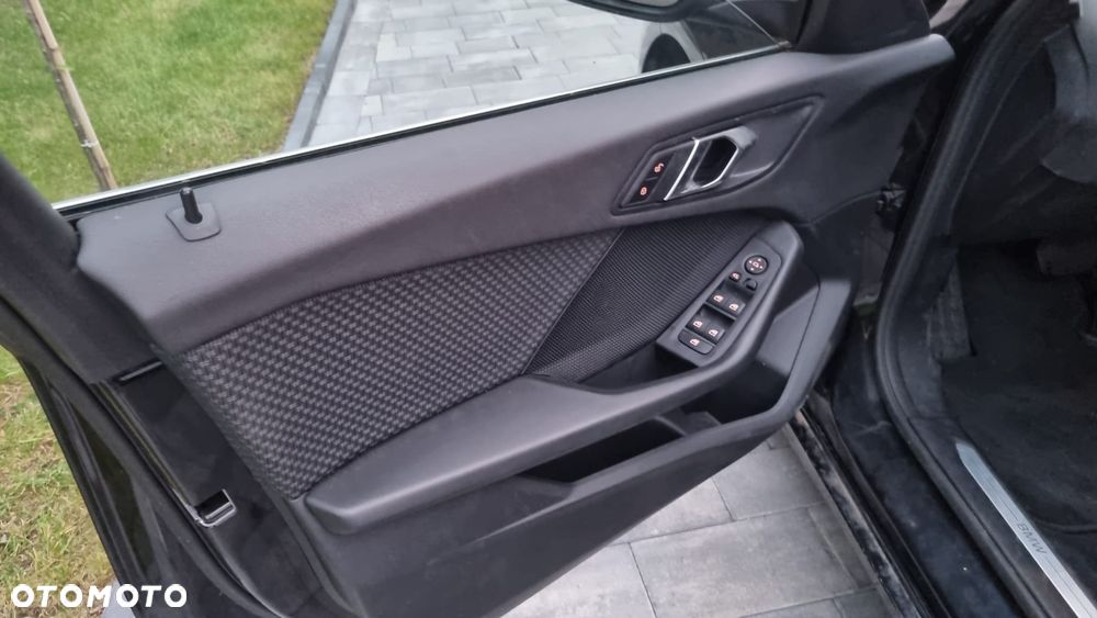 BMW Seria 1 116i Sport Line - 17