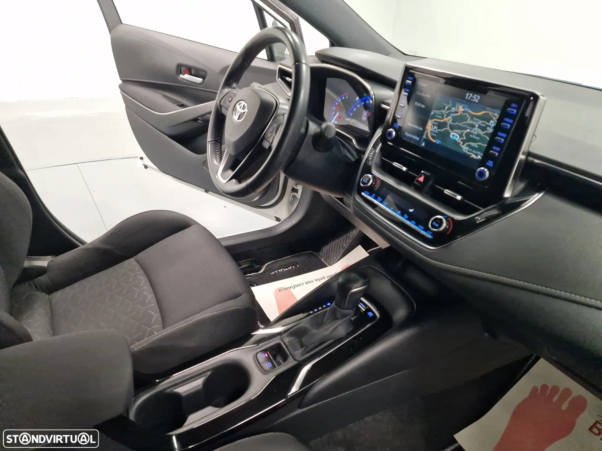 Toyota Corolla Touring Sports 1.8 Hybrid Comfort - 35