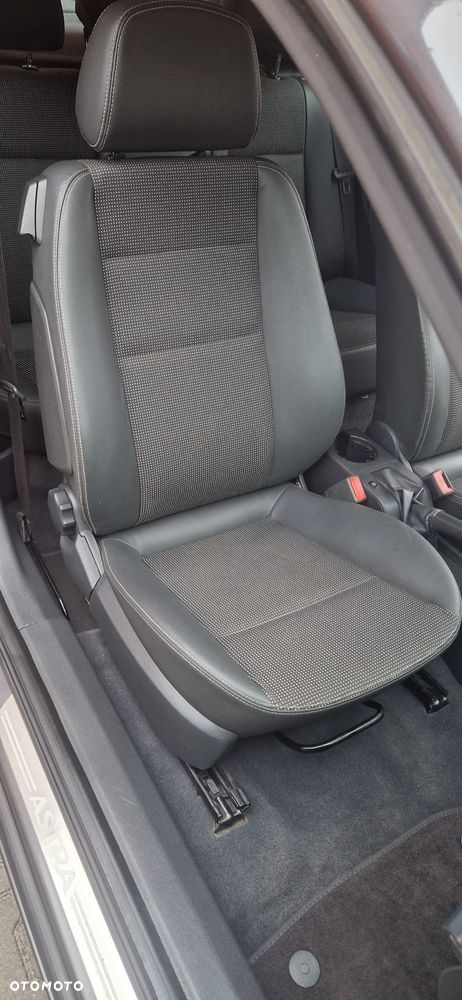 Opel Astra 1.8 Selection 110 Jahre - 20