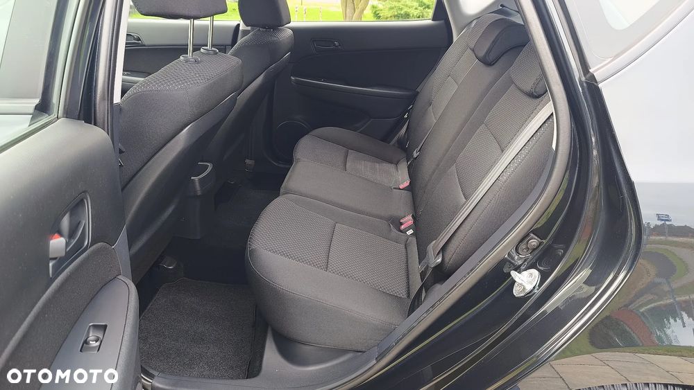 Hyundai i30 1.4 FIFA WM Edition - 22