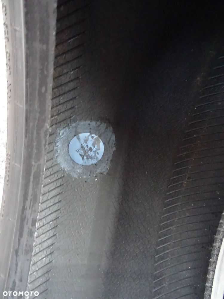 225/55/R17 101V Continental All Season Contact - 5