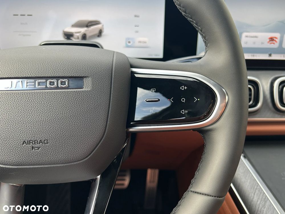Jaecoo 8 - 18