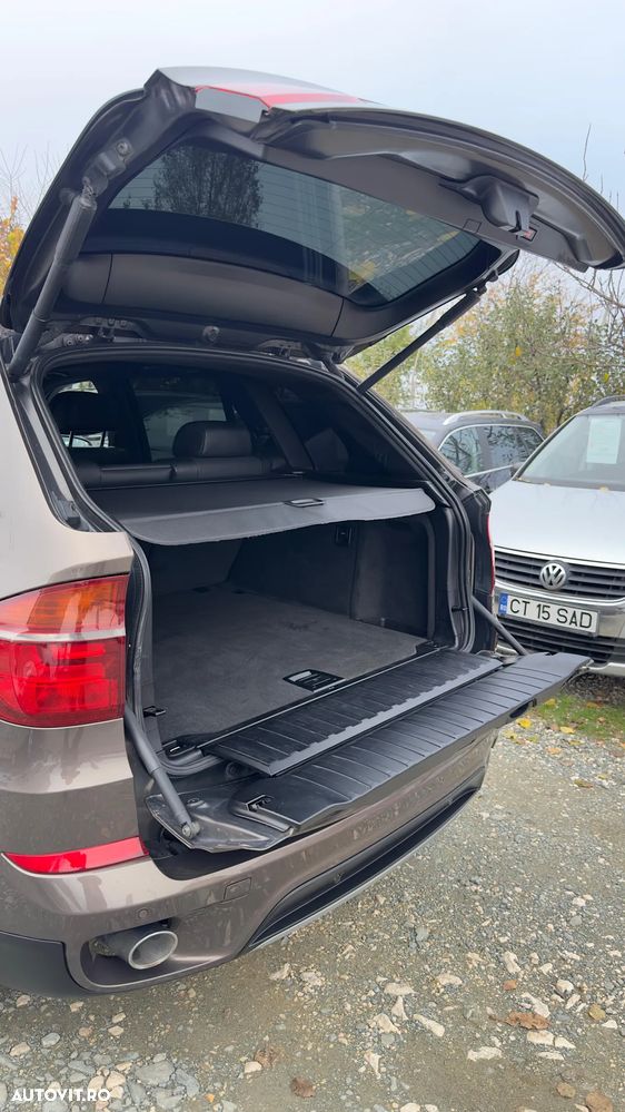 BMW X5 xDrive40d - 16