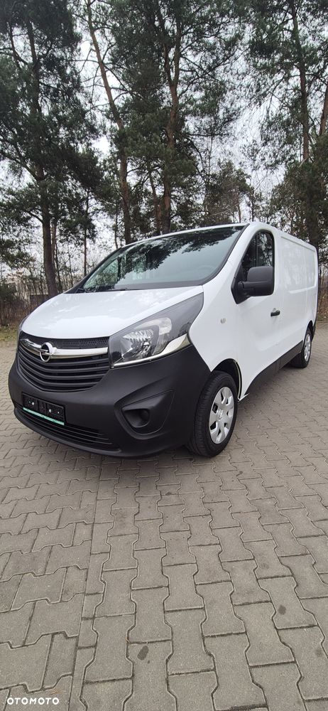 Opel Vivaro - 1