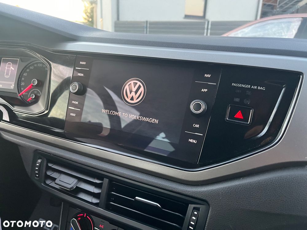 Volkswagen Polo - 11