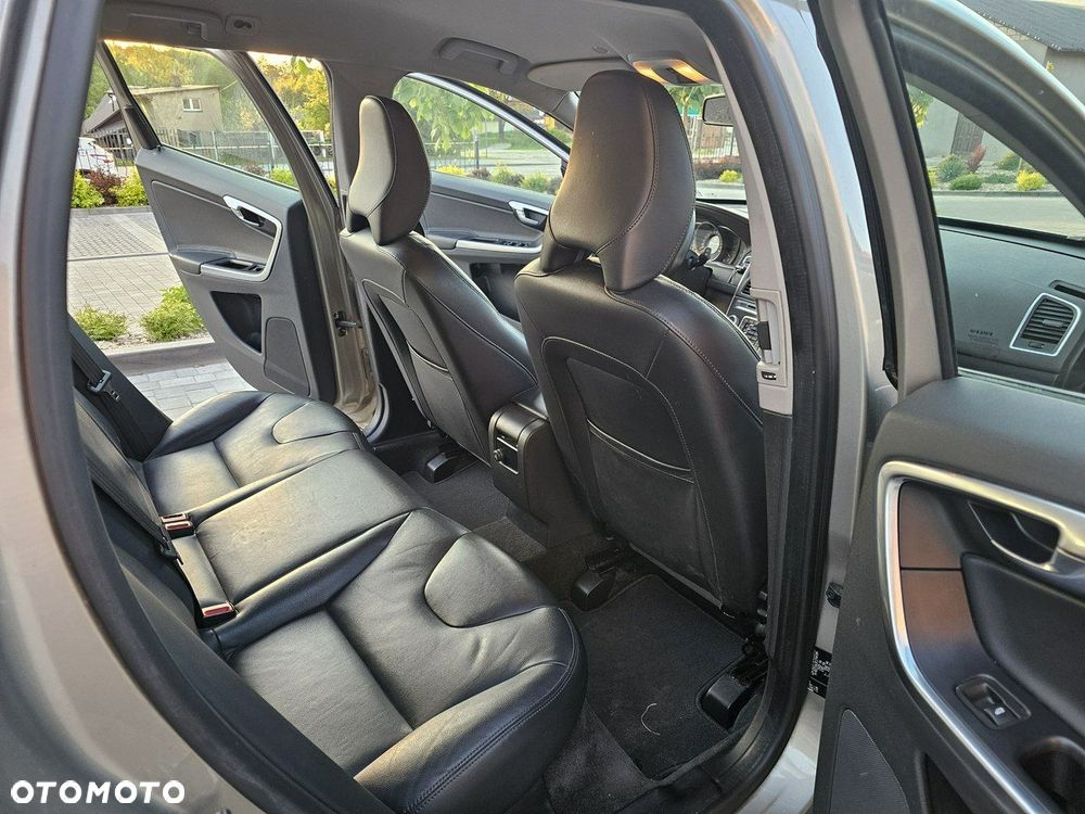 Volvo XC 60 - 13