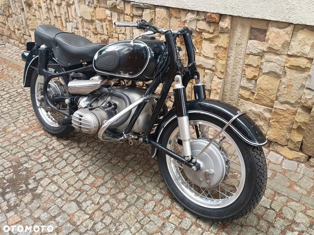 BMW R - 3