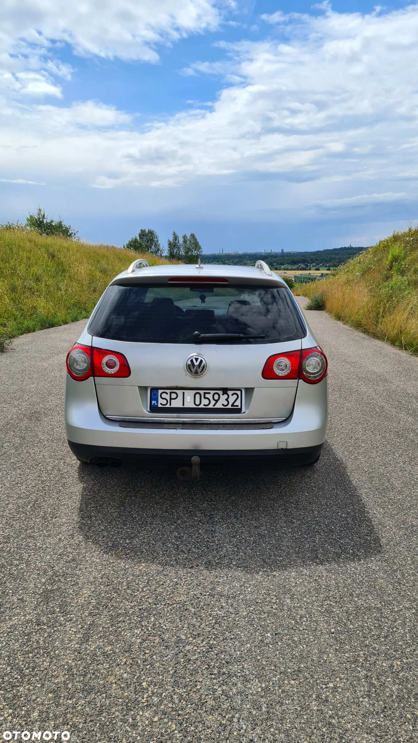 Volkswagen Passat 2.0 TDI Comfortline DSG - 4