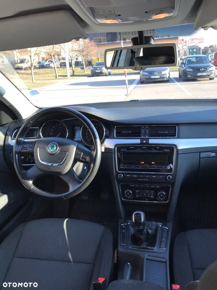 Skoda Superb 2.0 TDI 4x4 Elegance - 2