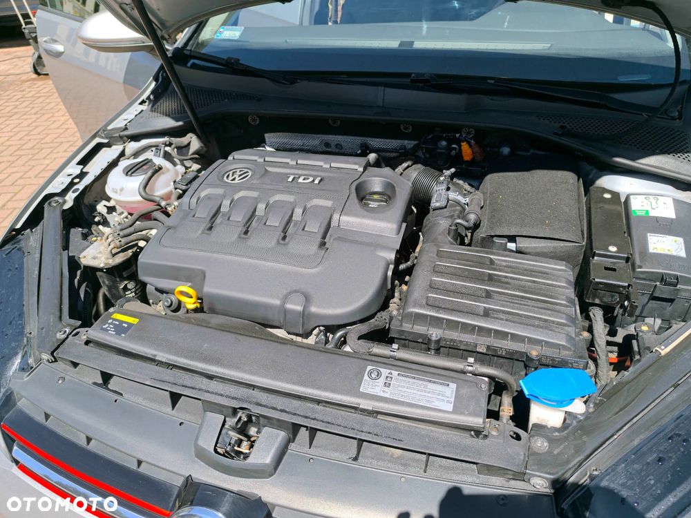 Volkswagen Golf 1.6 TDI BMT Comfortline - 7