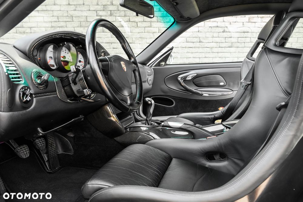 Porsche 911 GT2 - 15