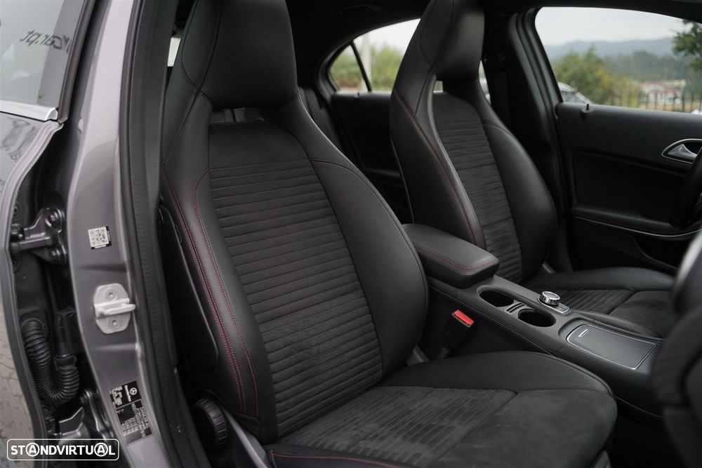 Mercedes-Benz A 220 d AMG Line Aut. - 35