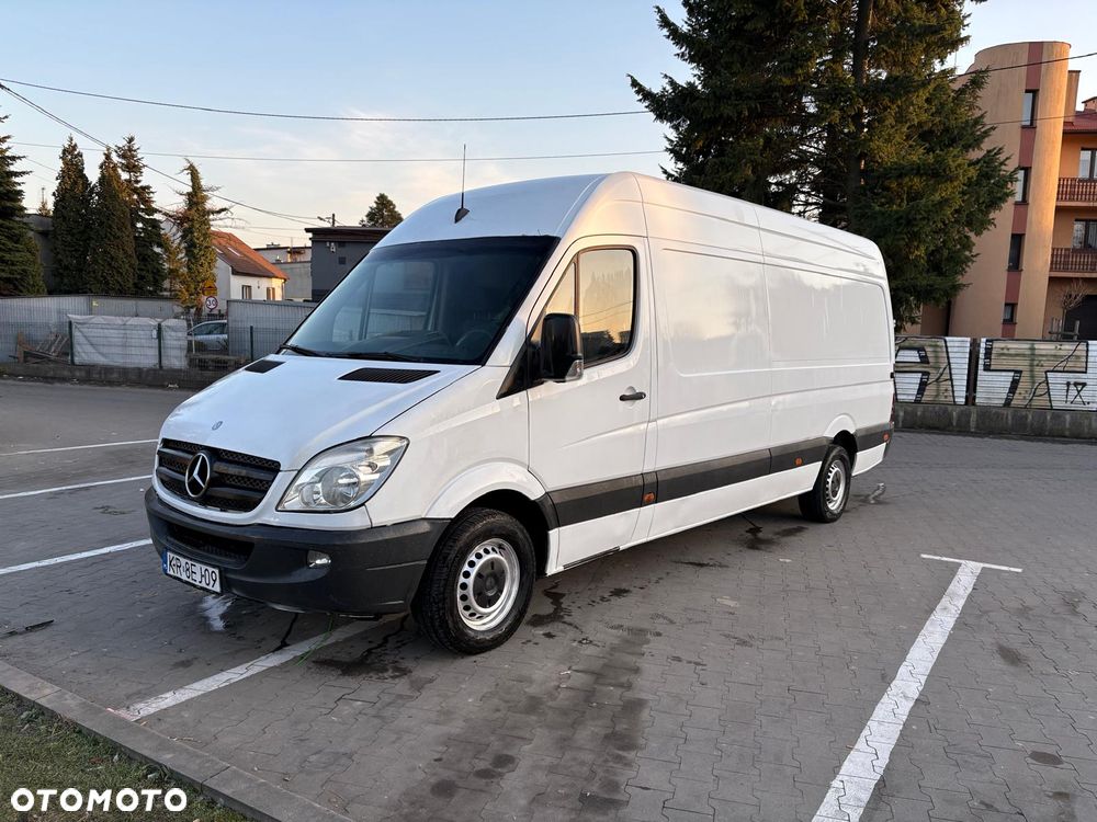Mercedes-Benz Sprinter - 3