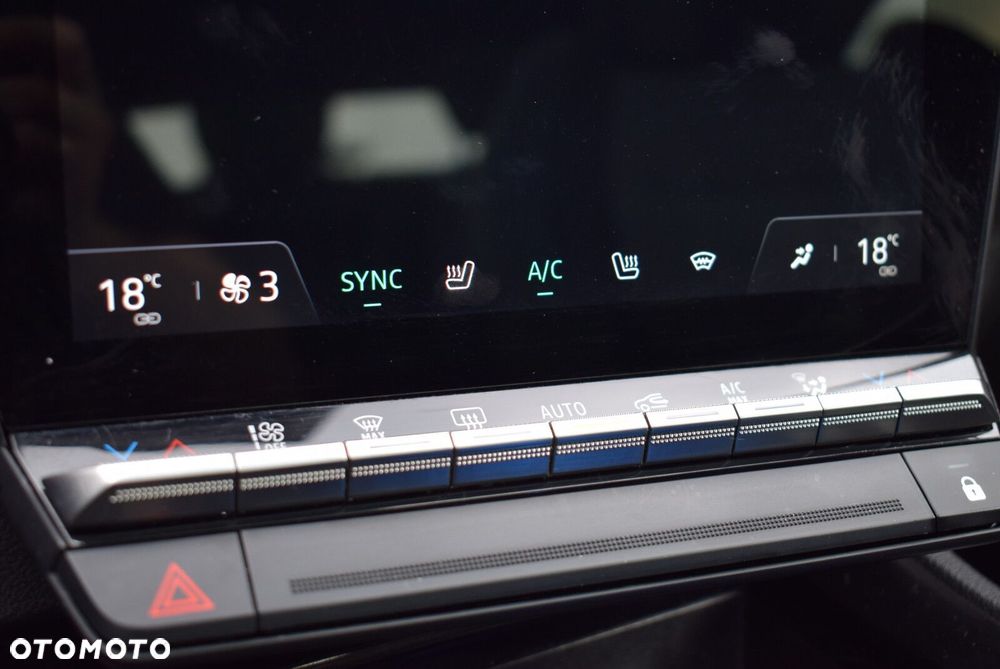 Renault Austral 1.3 TCe mHEV Techno - 33