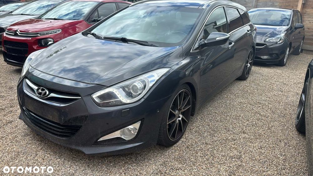 Hyundai I40